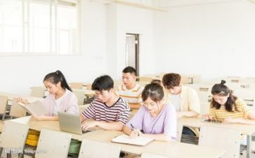 大学毕业自我鉴定参考8篇