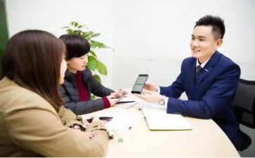 服务员的工作总结范文模板7篇
