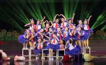 村春节文艺汇演活动方案8篇