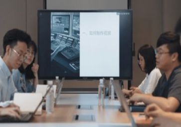 公司会议的讲话稿8篇
