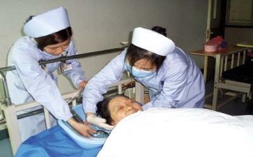 简短又精辟的护士个人总结7篇