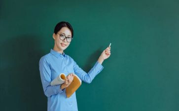 培训讲师的工作总结5篇