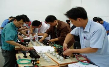 老电工工作总结推荐8篇