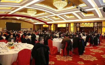 销售公司年会演讲稿6篇