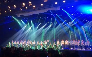 学校迎晚会讲话稿7篇