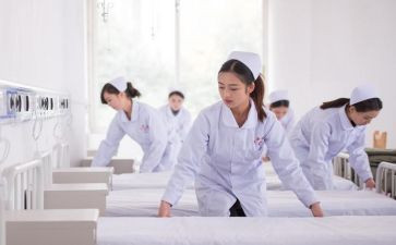 卫校中专生毕业自我鉴定7篇