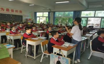 我们的班主任作文5篇