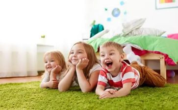 小班《小朋友》教案7篇