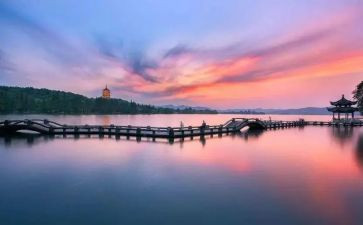 ?{州西湖作文推荐5篇