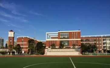 写学校作文模板5篇