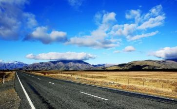 在路上的作文600字优秀8篇