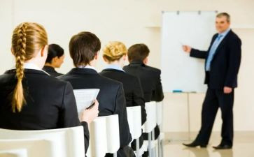人力资源部半年度工作总结5篇