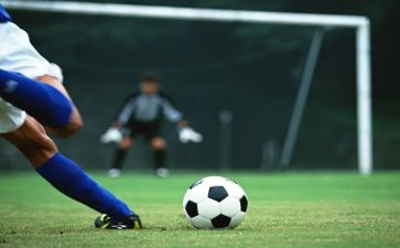 校园足球活动方案7篇